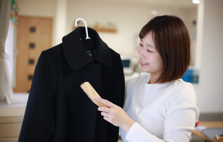 Как ухаживать за пальто