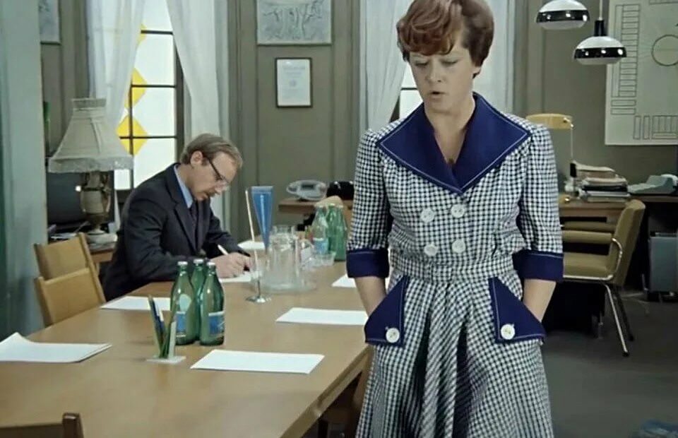 6 служебный роман